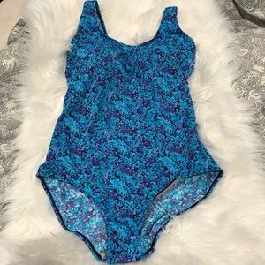 🌻 NWT L.L.Bean Sport Tank Swimwear w/Soft Cups